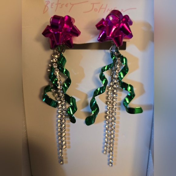 Betsey Johnson Christmas Bow Crystal Ribbon Holiday Front Back Drop Earrings NIB - Picture 15 of 16